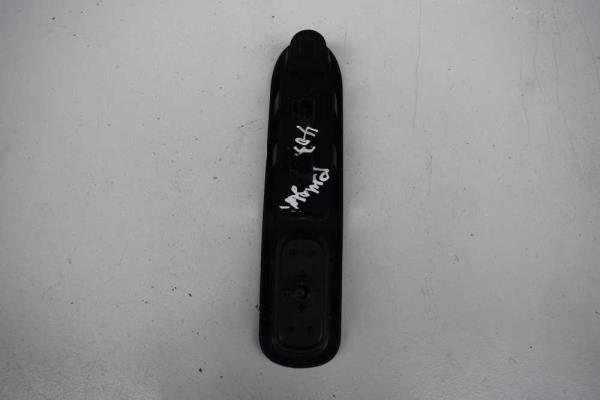 BOUTON LEVE VITRE CITROEN / PEUGEOT / FIAT ( 4 VITRES ) - Vue 2